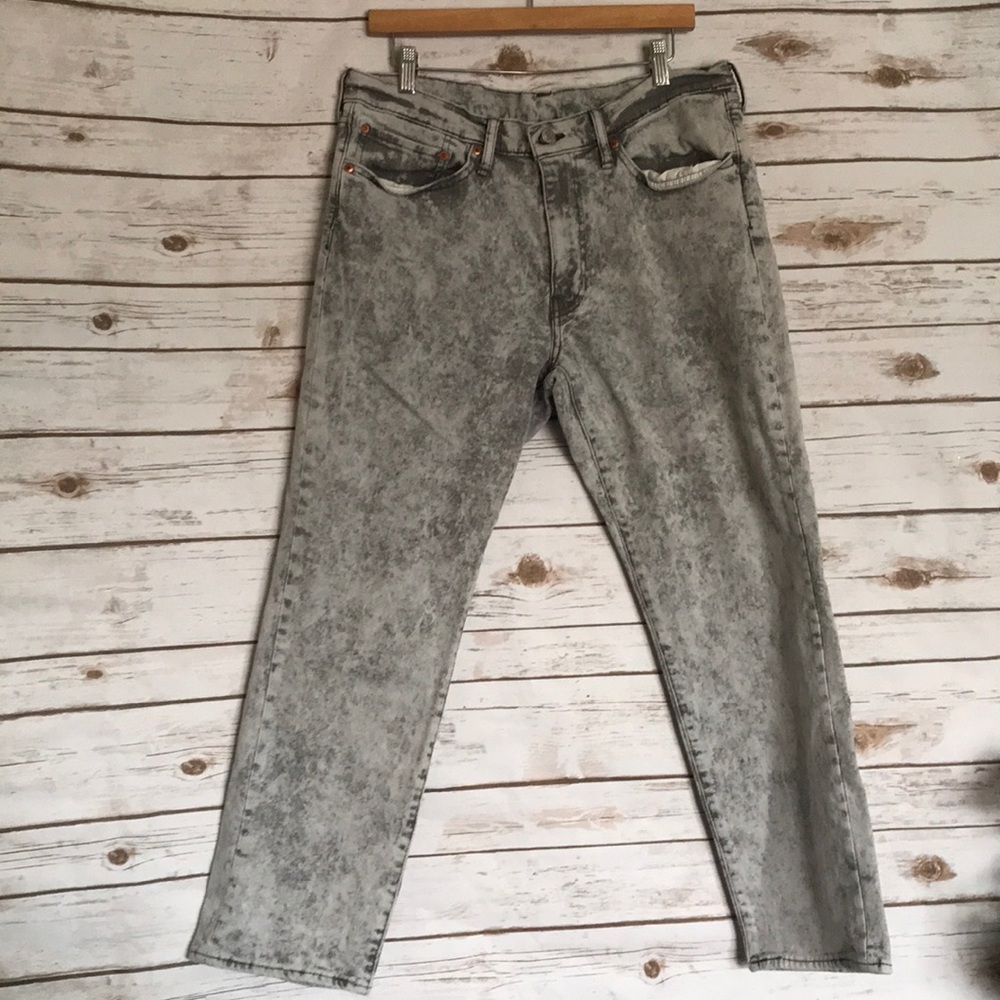 Levi’s • stone wash denim straighter wide leg jean